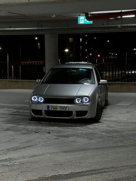 Gebraucht VW Golf IV 204 PS (150 kW) 2000 Silber Limousine