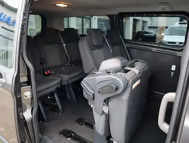 Usata Ford Transit Custom 131 CV (96 kW) 2021 Grigio Monovolume