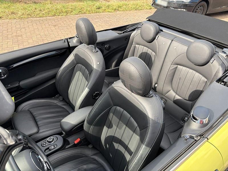 Occasion Mini John Cooper Works Cabriolet 231 ch (169 kW) 2022 Jaune Cabriolet