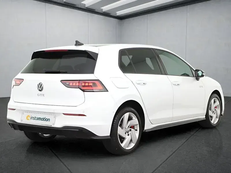 Gebraucht VW Golf VIII GTE 272 PS (200 kW) 2025 Weiß Kleinwagen