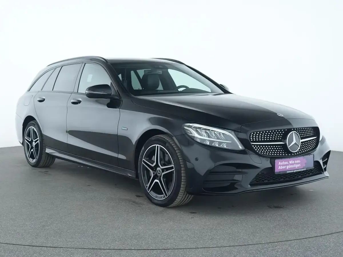 Gebraucht Mercedes C300e AMG line 306 PS (225 kW) 2020 Obsidianschwarz Limousine