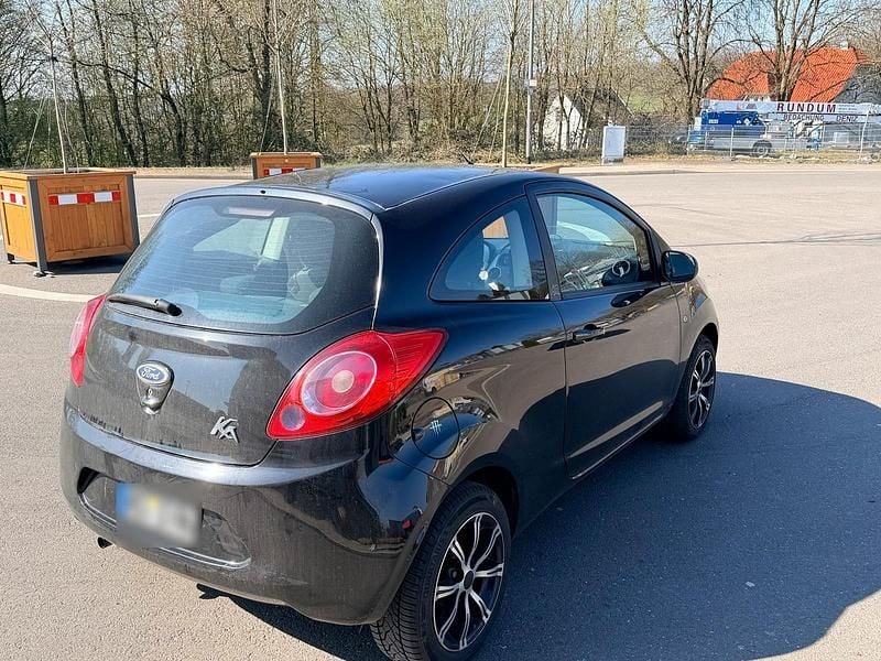 Second-hand Ford Ka 69 CP (50 kW) 2009 Negru Hatchback