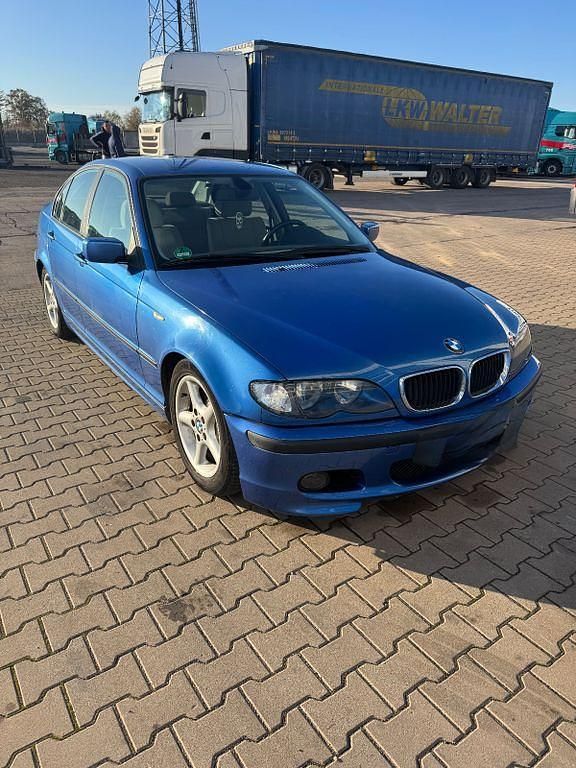 Gebraucht BMW 318 Performance 118 PS (86 kW) 2000 Blau Limousine