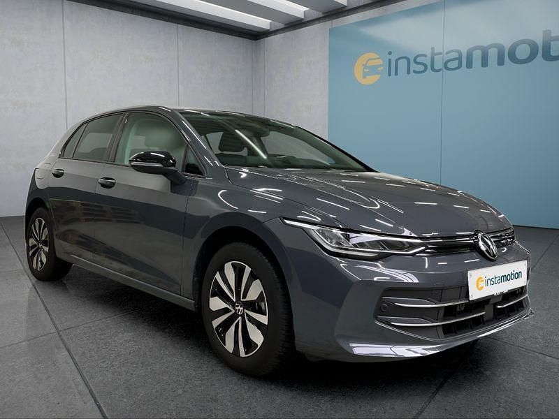 Gebraucht VW Golf VIII 116 PS (85 kW) 2025 Grau Kleinwagen