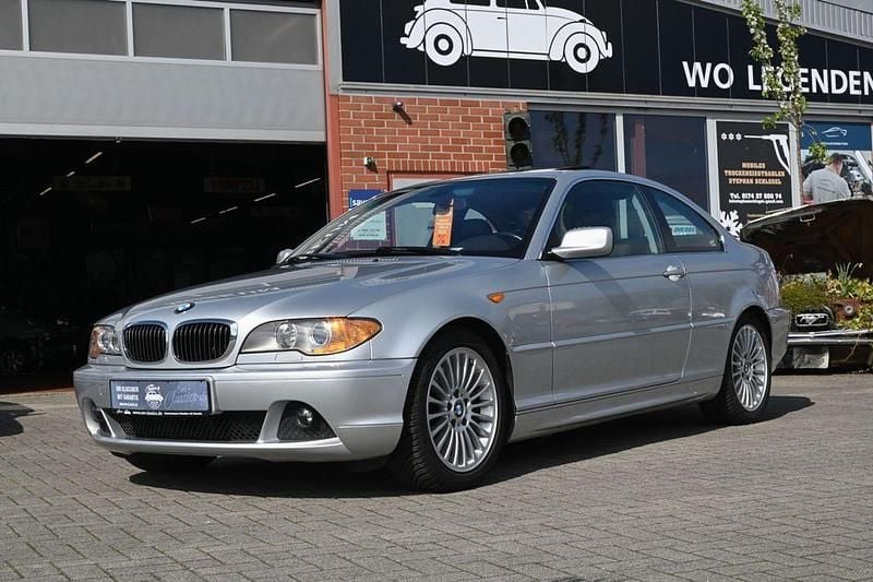 Second-hand BMW 330 Performance 231 CP (169 kW) 2003 Argintiu Coupe