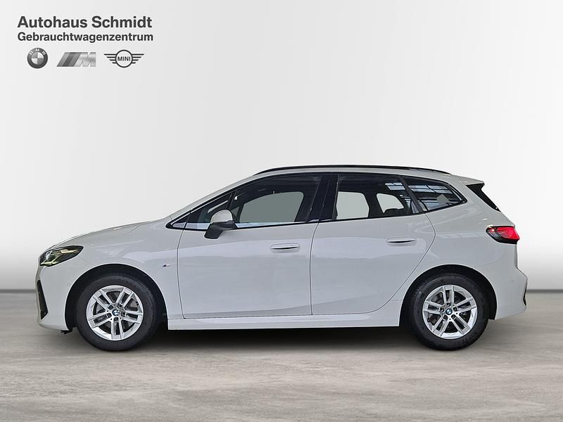 Gebraucht BMW 220 M Sport 150 PS (110 kW) 2025 Alpinweiß uni Limousine