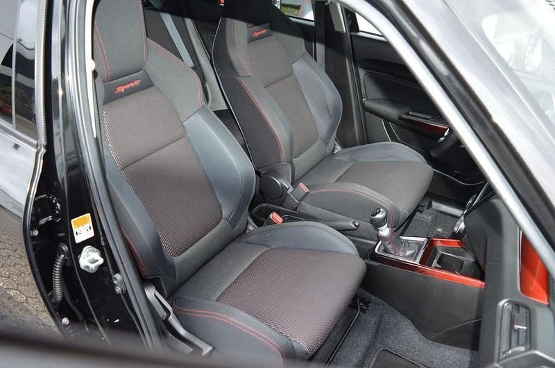 Gebraucht Suzuki Swift Sport 140 PS (102 kW) 2018 Schwarz Kleinwagen