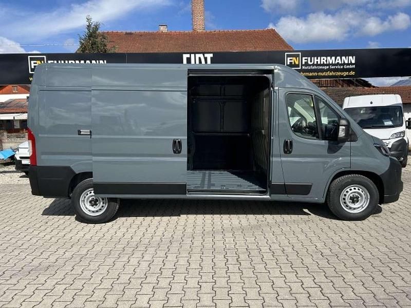 Neu Fiat Ducato 179 PS (131 kW) 2026 Lanzarote grau Van