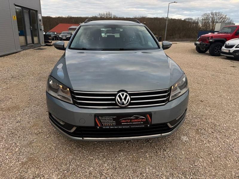 Gebraucht VW Passat Comfortline 105 PS (77 kW) 2011 Grau Kombi