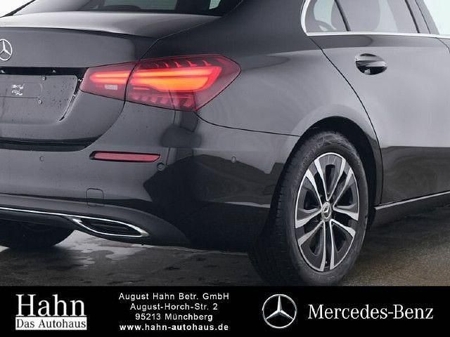 Gebraucht Mercedes A200 Progressive 163 PS (119 kW) 2024 Unilack nachtschwarz Limousine
