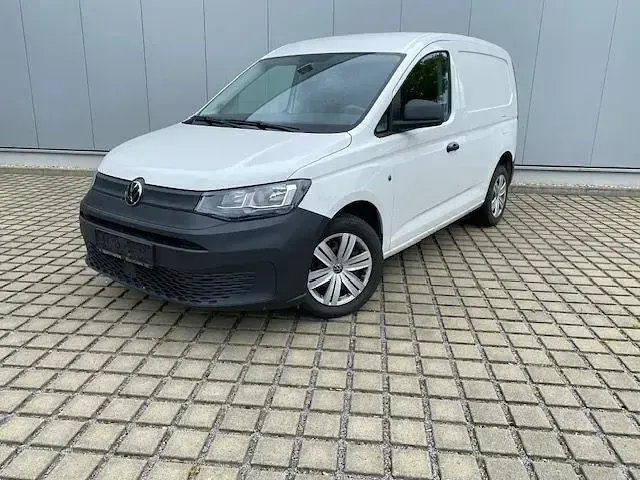 Gebraucht VW Caddy 102 PS (75 kW) 2022 Weiß Van / Kleinbus