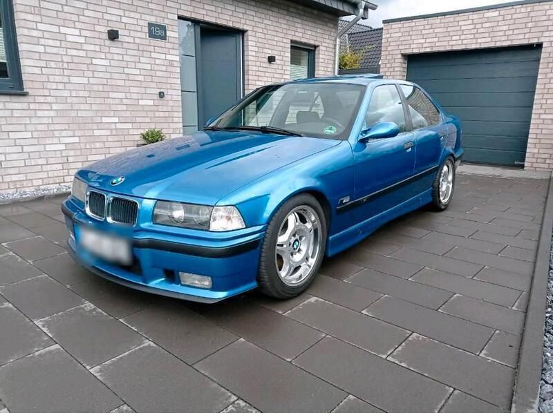 Blau Gebraucht 1996 BMW M3 Limousine | 38.000 € - Bild 1/4