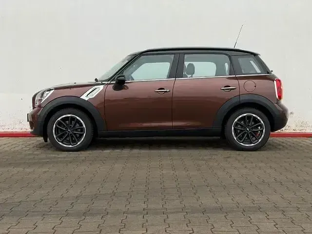 Occasion Mini Cooper D Countryman 112 ch (82 kW) 2016 Marron SUV