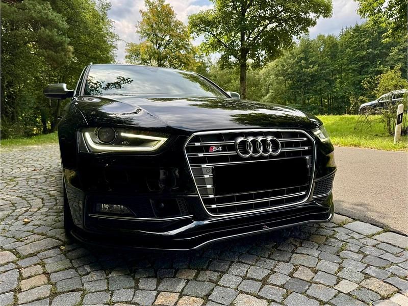 Schwarz Gebraucht 2012 Audi S4 Design Kombi | 20.900 € - Bild 1/4