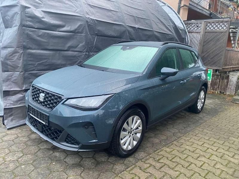 Blau Gebraucht 2025 Seat Arona Style SUV | 24.990 € (Etwas zu teuer) - Bild 1/4