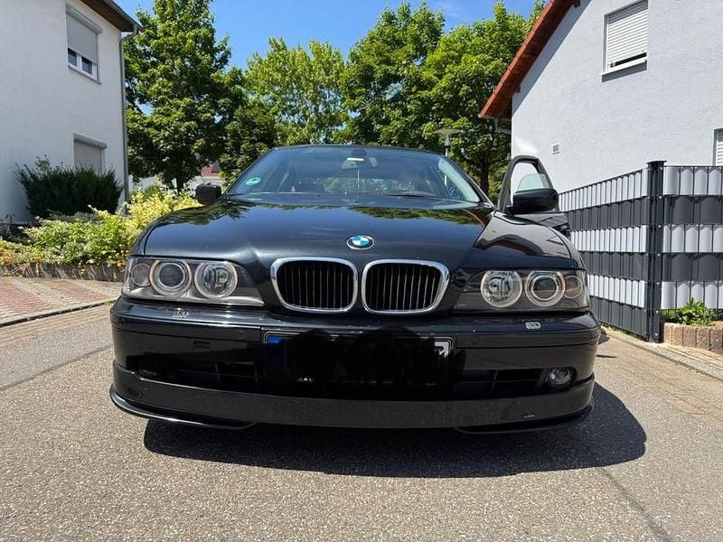 Gebraucht BMW 525 192 PS (141 kW) 2001 Schwarz Limousine