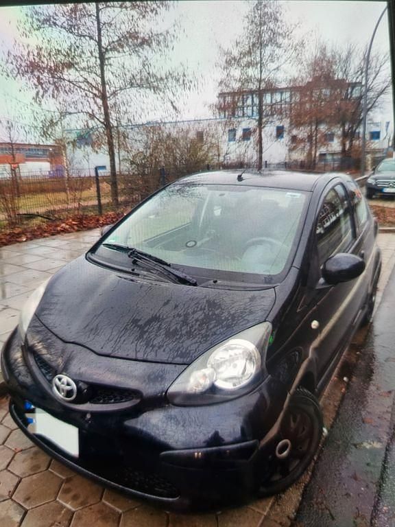 Schwarz Gebraucht 2008 Toyota Aygo Kleinwagen | 2.100 € (Fairer Preis) - Bild 1/4