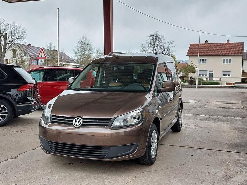 Gebraucht VW Caddy Trendline 105 PS (77 kW) 2013 Braun Van / Kleinbus