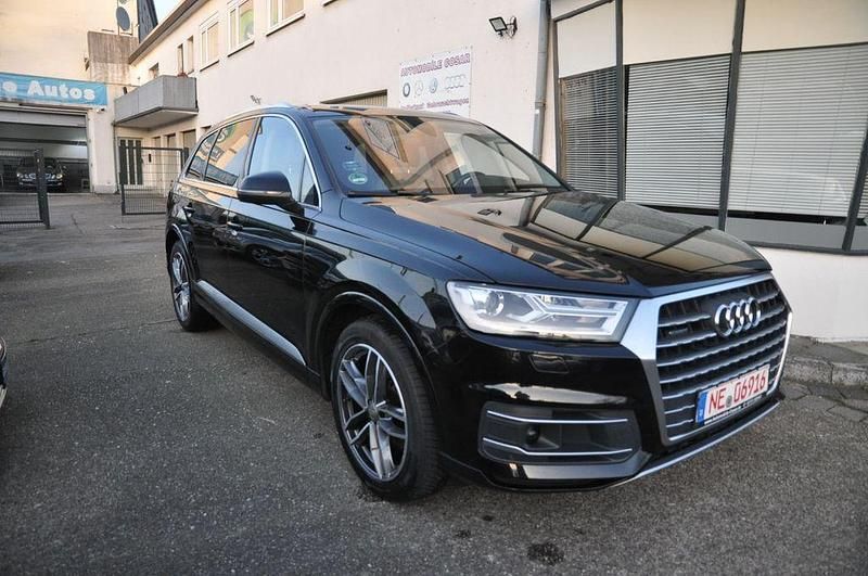 Second-hand Audi Q7 Performance 272 CP (200 kW) 2017 Negru SUV