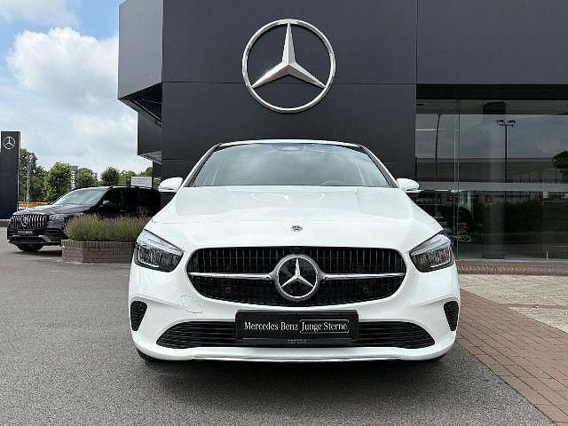 Gebraucht 2024 Mercedes B180 Van / Kleinbus | 32.445 € (Teuer) - Bild 1/4
