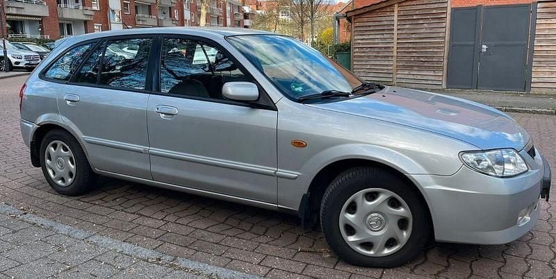 Gebraucht Mazda 323F Exclusive 98 PS (72 kW) 2002 Silber Limousine