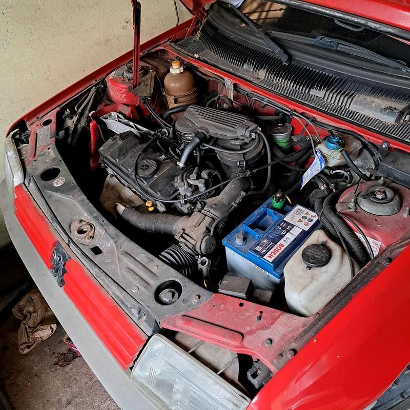 Gebraucht Peugeot 205 60 PS (44 kW) 1993 Rot Kleinwagen