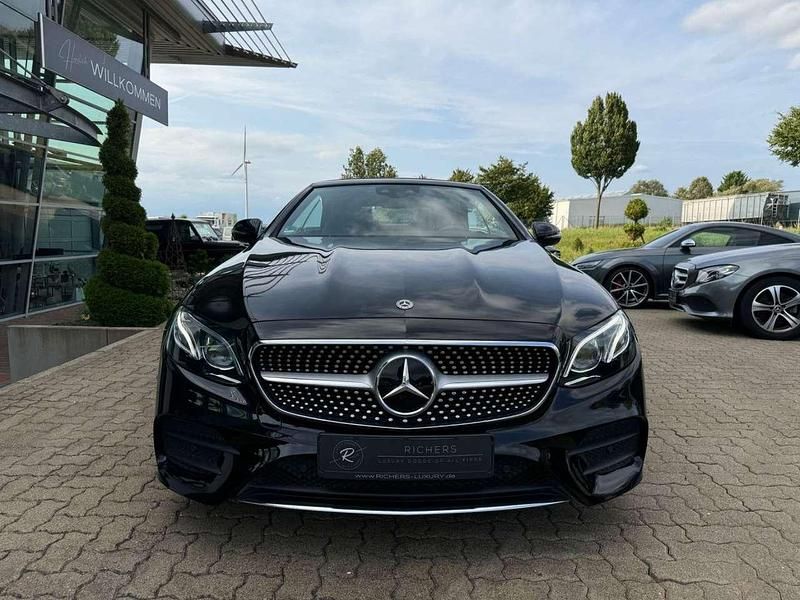 Gebraucht Mercedes E300 AMG line 245 PS (180 kW) 2018 Schwarz Cabrio
