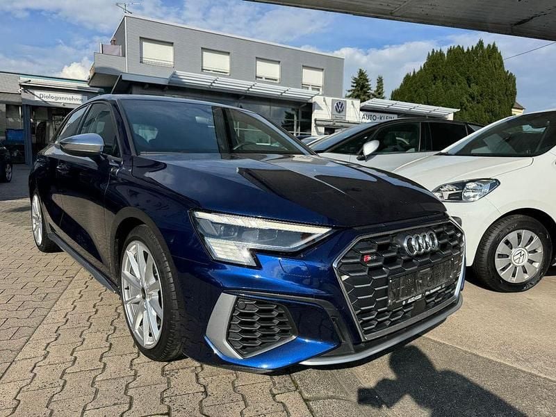 Gebraucht Audi S3 Ambiente 310 PS (228 kW) 2022 Blau Limousine