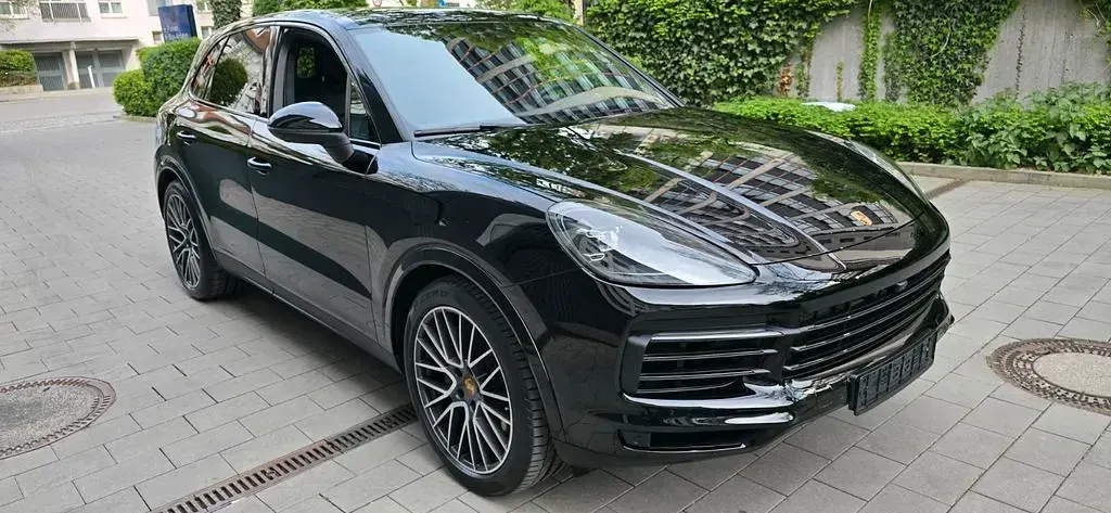 Gebraucht Porsche Cayenne S 441 PS (324 kW) 2019 Schwarz SUV