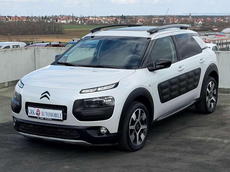 Gebraucht Citroën C4 99 PS (72 kW) 2016 Farbe weiss perle/metallic SUV