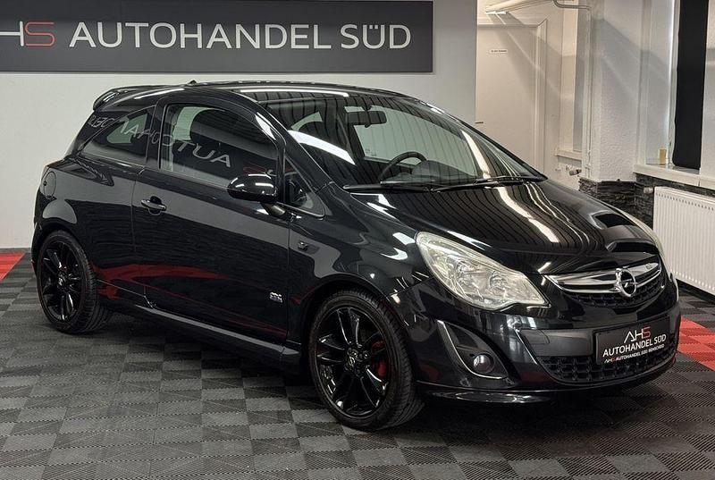 Second-hand Opel Corsa Color Edition 87 CP (63 kW) 2012 Negru Hatchback