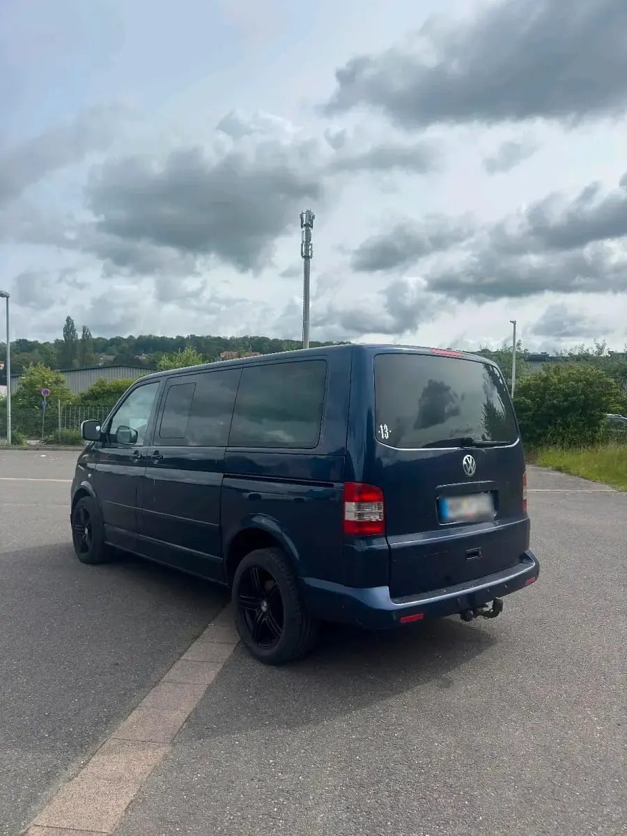 Gebraucht VW Multivan 174 PS (127 kW) 2004 Blau Van / Kleinbus