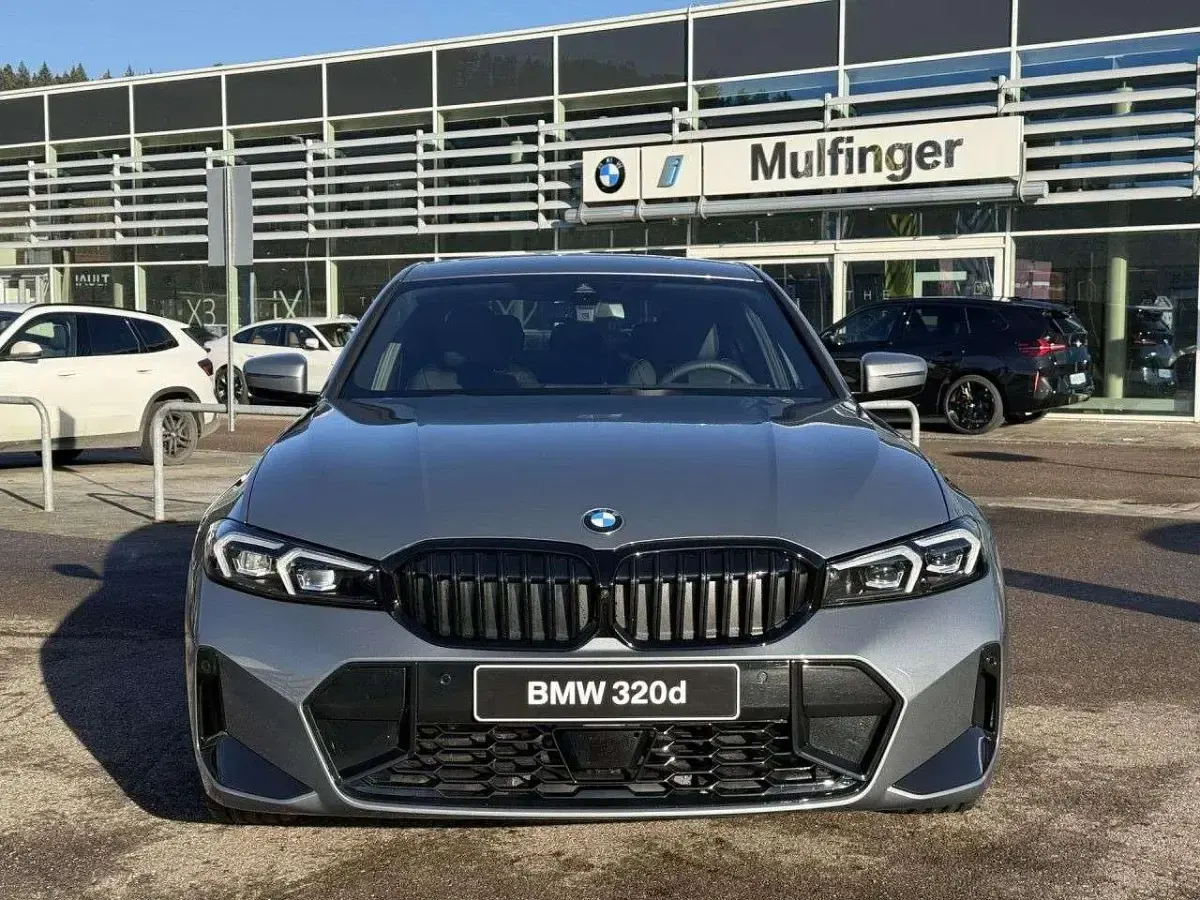 Neu BMW 320 Performance 190 PS (139 kW) 2026 Grau Limousine