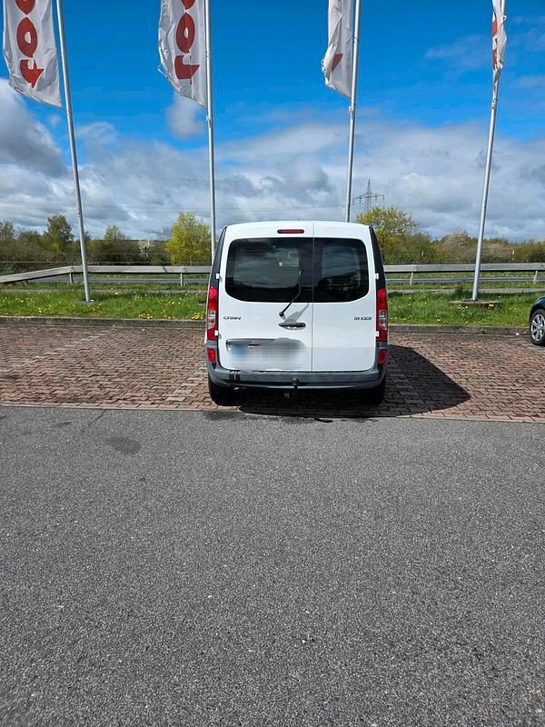 Gebraucht Mercedes Citan 111 110 PS (80 kW) 2013 Weiß Van / Kleinbus