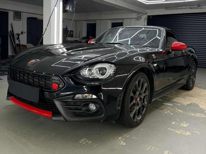Gebraucht Fiat 124 Spider Abarth 170 PS (125 kW) 2017 Schwarz Cabrio