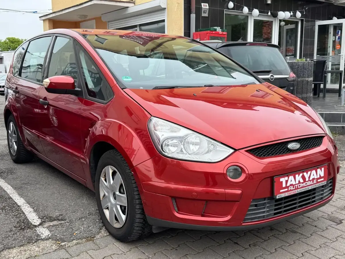 Gebraucht Ford S-MAX Ambiente 145 PS (106 kW) 2006 Rot Van / Kleinbus