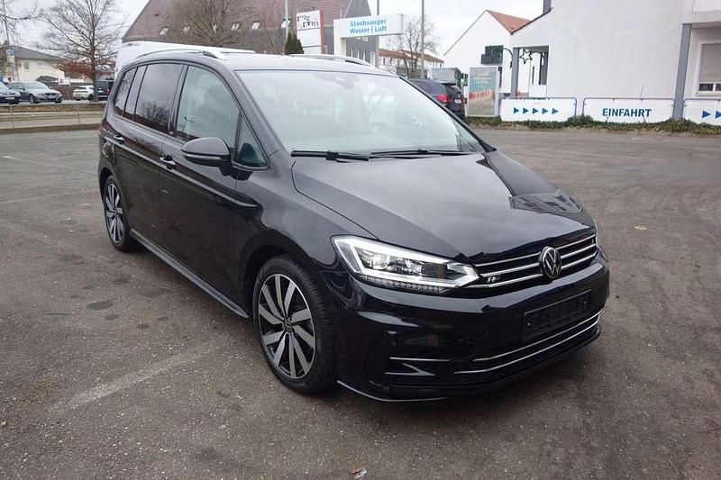 Gebraucht VW Touran R-line 150 PS (110 kW) 2024 Deep black Van / Kleinbus