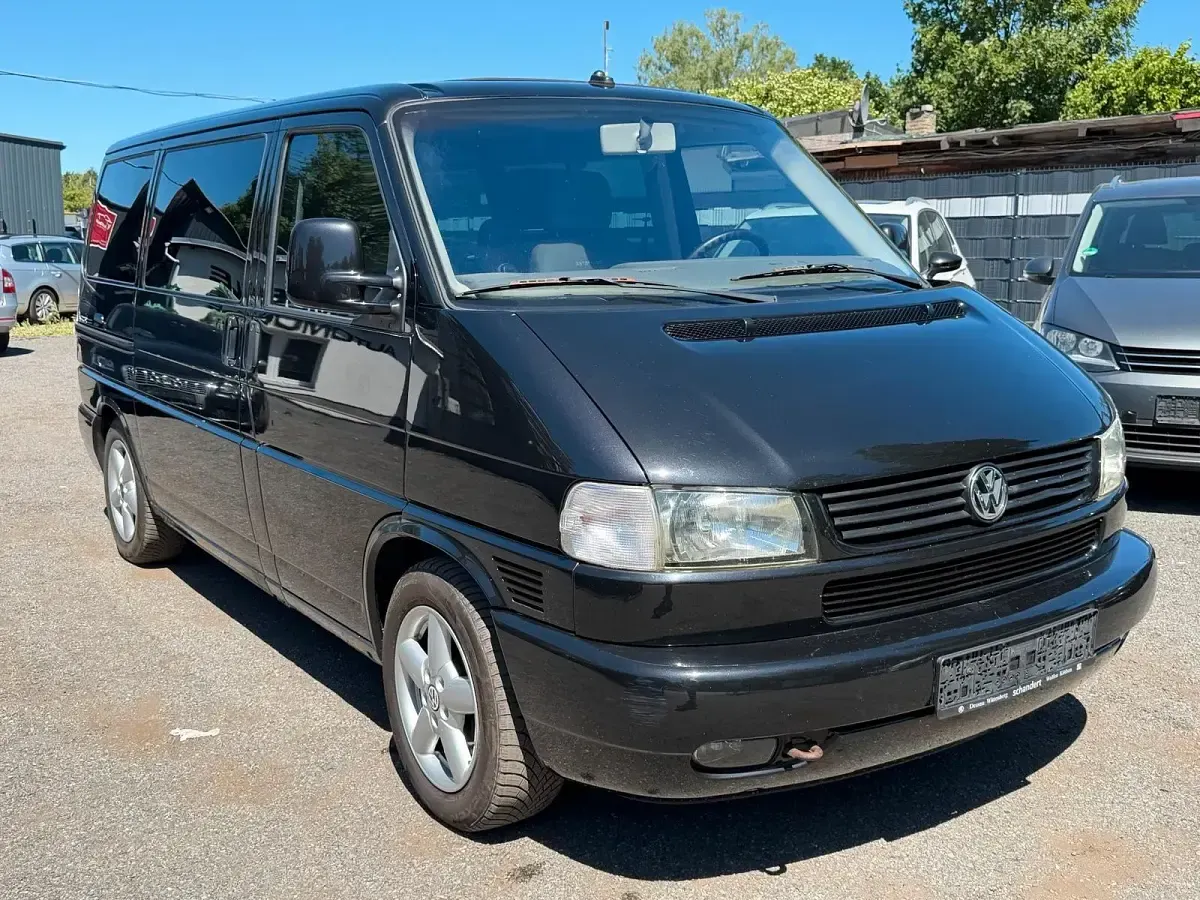 Gebraucht VW Multivan 151 PS (111 kW) 2002 Schwarz Van / Kleinbus