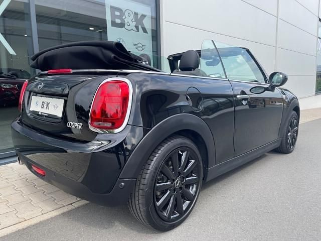 Gebraucht Mini Cooper Cabriolet Chili 136 PS (100 kW) 2019 Schwarz metallic midnight black metallic schwarz Cabrio