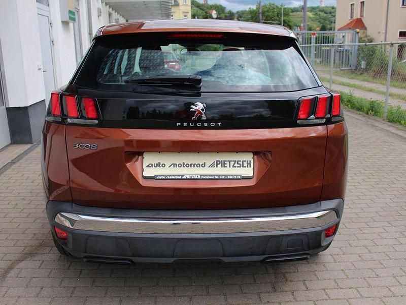 Gebraucht Peugeot 3008 Access 131 PS (96 kW) 2018 Orange SUV