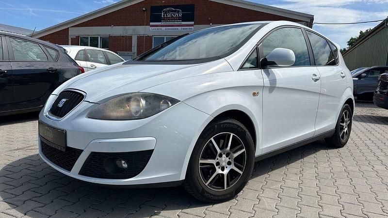 Weiss Gebraucht 2012 Seat Altea Copa Van / Kleinbus | 3.499 € (Superpreis) - Bild 1/4