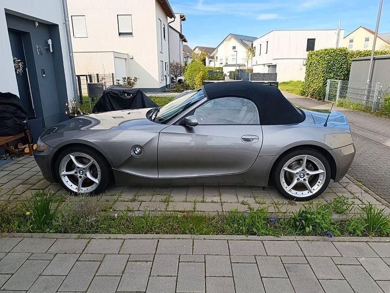 Gebraucht BMW Z4 Performance 231 PS (169 kW) 2003 Silber Cabrio