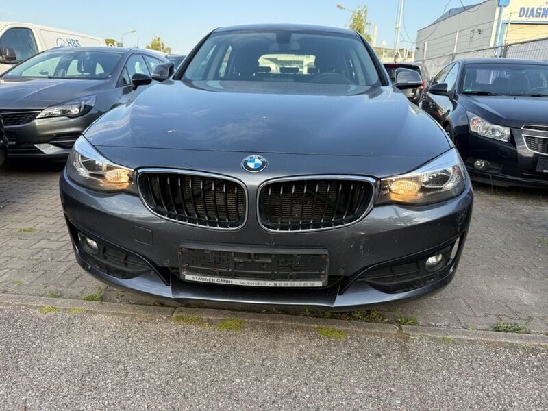 Grau Gebraucht 2013 BMW 320 Gran Turismo Limousine | 6.800 € (Superpreis) - Bild 1/4