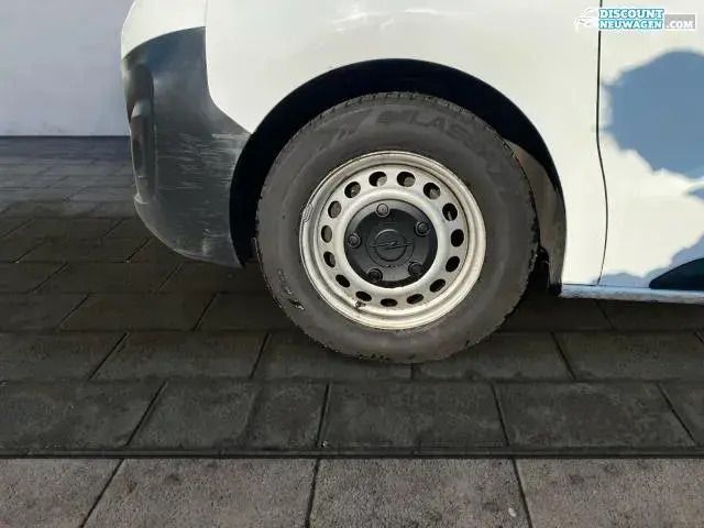 Gebraucht Opel Vivaro Edition 144 PS (105 kW) 2022 Jade weiss/arktis weiss Van / Kleinbus