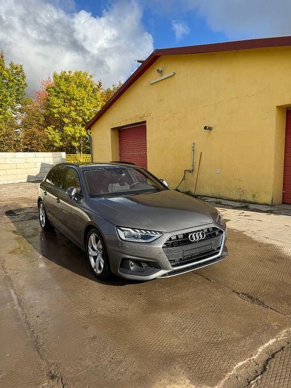 Grau Gebraucht 2020 Audi A4 S-Line Kombi | 25.500 € (Fairer Preis) - Bild 1/4