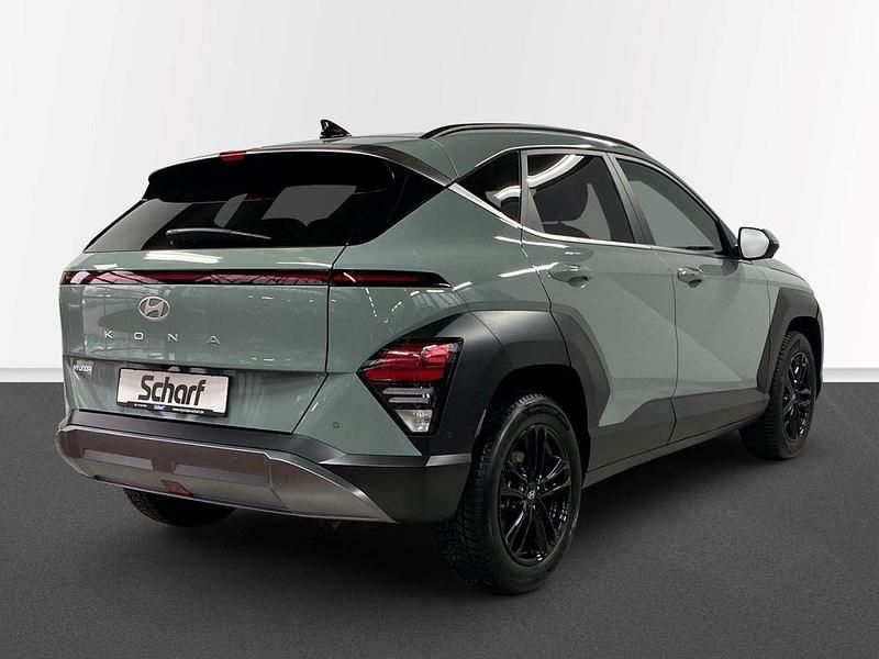 Gebraucht Hyundai Kona Trend 120 PS (88 kW) 2024 Mirage green SUV