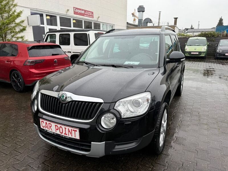 Schwarz Gebraucht 2013 Skoda Yeti Elegance SUV | 14.450 € (Guter Preis) - Bild 1/4