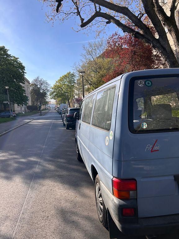 Second-hand VW T4 84 CP (61 kW) 1996 Albastru Van