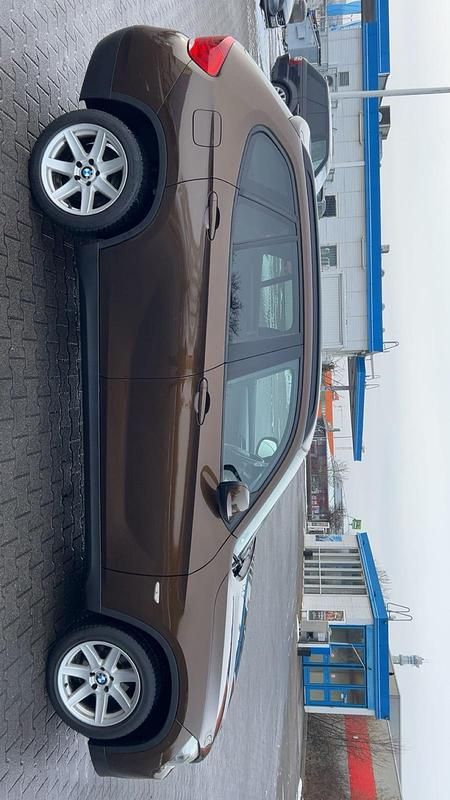 Gebraucht BMW X1 143 PS (105 kW) 2011 Braun SUV
