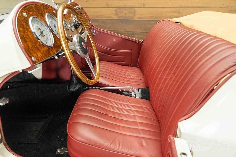 Gebraucht MG TD 54 PS (39 kW) 1953 Weiß Cabrio